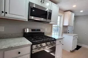 400 Concord St, Framingham, MA 01702 - Photo 7