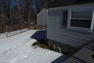 19 S Hunt Rd, Amesbury, MA 01913 - Photo 25