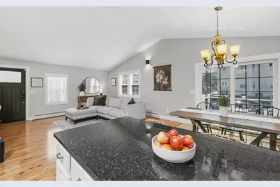 58 Bowler St, Fall River, MA 02723 - Photo 7