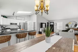 58 Bowler St, Fall River, MA 02723 - Photo 9