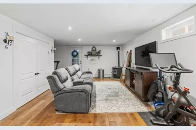 58 Bowler St, Fall River, MA 02723 - Photo 21