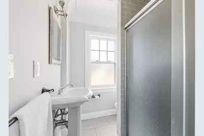 32 Jewett St, Boston, MA 02131 - Photo 11