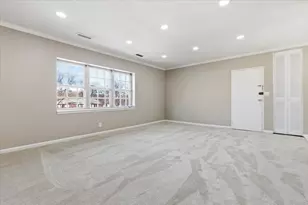 116 Lake Shore Rd, Boston, MA 02135 - Photo 11