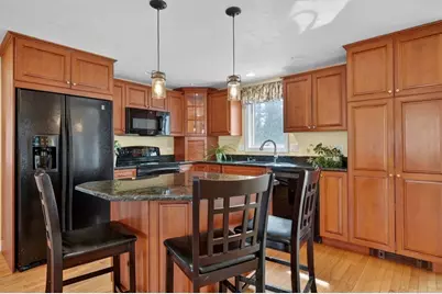 12 Patrick Dr, Northborough, MA 01532 - Photo 7