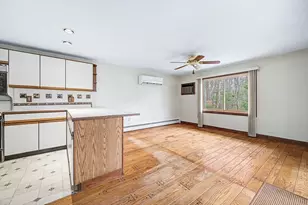 215 North St, Upton, MA 01568 - Photo 9