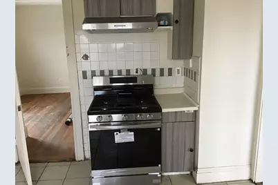 2 Hiawatha  Road, Boston, MA 02126 - Photo 3