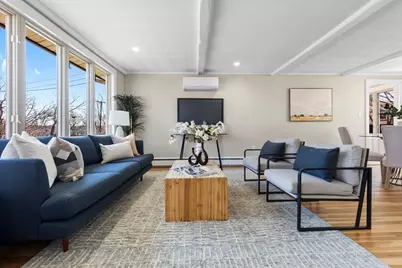 23 Sunrise Ave, Stoneham, MA 02180 - Photo 3