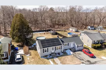 37 Reeds Ln, Holbrook, MA 02343 - Photo 3