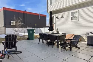 76-78 Linden St, Lynn, MA 01905 - Photo 3