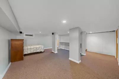 8 School St, Groveland, MA 01834 - Photo 31