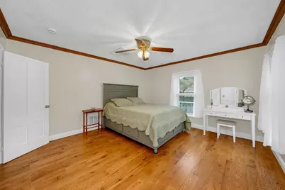 8 School St, Groveland, MA 01834 - Photo 25