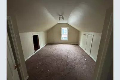 55 Fuller St, Chicopee, MA 01020 - Photo 9