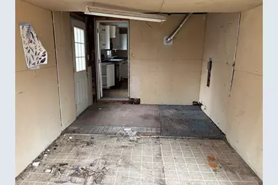 55 Fuller St, Chicopee, MA 01020 - Photo 3