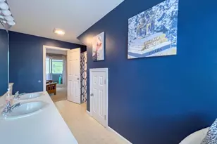 26 Hobart Ln, Rockland, MA 02370 - Photo 13