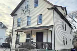 25 Myrtle St, Taunton, MA 02780 - Photo 1