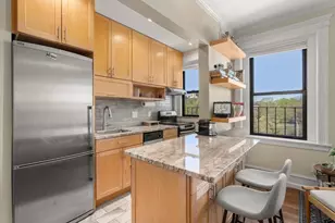 137 Peterborough St, Boston, MA 02215 - Photo 3