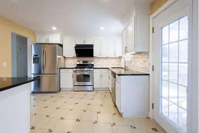 10 Bellwood Way, Framingham, MA 01701 - Photo 7