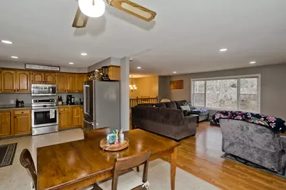 206 Franklin Street, Belchertown, MA 01007 - Photo 11