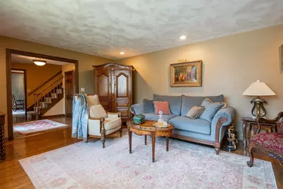 31 Tamarock Ter, Stoneham, MA 02180 - Photo 7