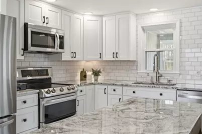 118 Parker Street, East Longmeadow, MA 01028 - Photo 11