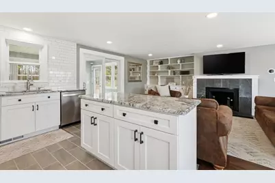 118 Parker Street, East Longmeadow, MA 01028 - Photo 9