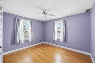 66 Thornton St, Springfield, MA 01104 - Photo 15