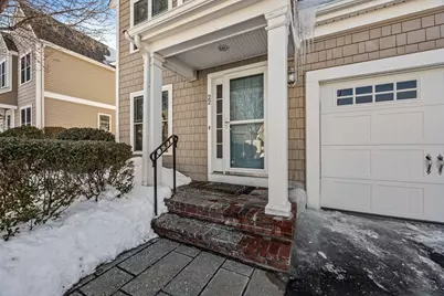 22 Barker Square Dr #22, Pembroke, MA 02359 - Photo 3