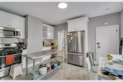 281 Cardinal Medeiros Ave, Cambridge, MA 02141 - Photo 9