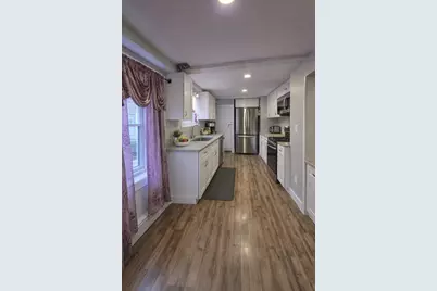 5 Eaton Pl, Leominster, MA 01453 - Photo 5