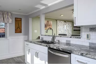 30 Lancaster Ave, Plymouth, MA 02360 - Photo 3