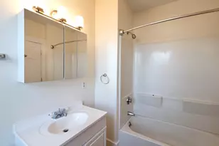 27 Fort Ave, Boston, MA 02119 - Photo 5