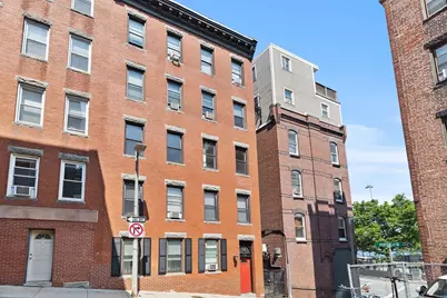 16 Foster St #7, Boston, MA 02109 - Photo 11