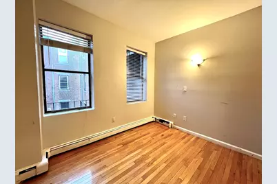 390 Riverway #18, Boston, MA 02215 - Photo 3
