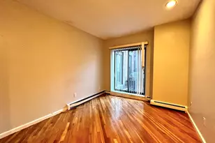 390 Riverway, Boston, MA 02215 - Photo 5
