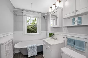 12 Metcalf St, Medford, MA 02155 - Photo 11