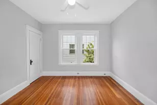 12 Metcalf St, Medford, MA 02155 - Photo 17