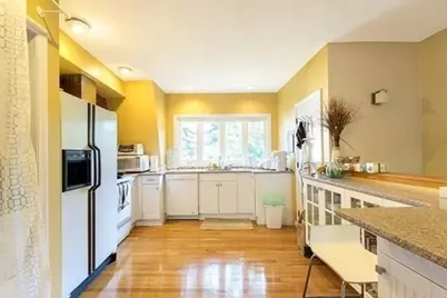 137 Sutherland Road #B, Boston, MA 02135 - Photo 7