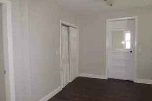 19 Chapman St, Dracut, MA 01826 - Photo 7