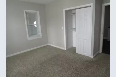 19 Chapman St #2nd Floor, Dracut, MA 01826 - Photo 9