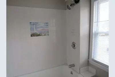 19 Chapman St #2nd Floor, Dracut, MA 01826 - Photo 29