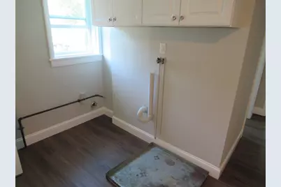 19 Chapman St #2nd Floor, Dracut, MA 01826 - Photo 11