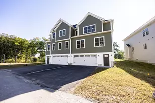 44 Thomas Mann Cir, Norfolk, MA 02056 - Photo 1