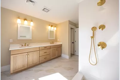 44 Thomas Mann Circle #40, Norfolk, MA 02056 - Photo 17