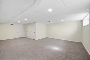 166 Brookfield Ln, Agawam, MA 01001 - Photo 23