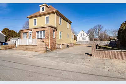 4 Page Street, Fairhaven, MA 02719 - Photo 1