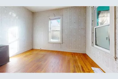 91 Fox St, Worcester, MA 01604 - Photo 11