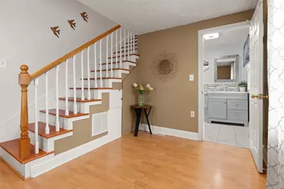 64 Bradstreet Ave, Lowell, MA 01851 - Photo 9