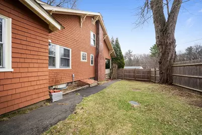 2 Whittier Rd, Haverhill, MA 01830 - Photo 33