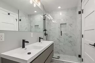 101 Draper St, Boston, MA 02122 - Photo 11