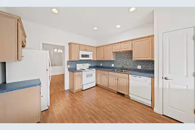 10 Spyglass Landing Dr #10, Marshfield, MA 02050 - Photo 11